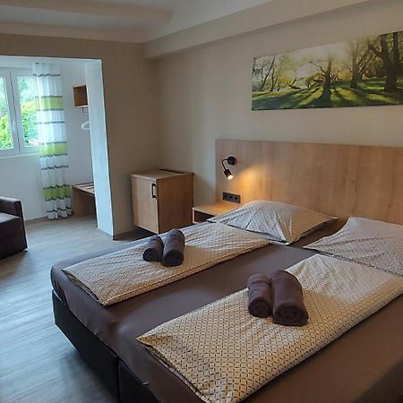 Pension Delagera Großmehring Extérieur photo